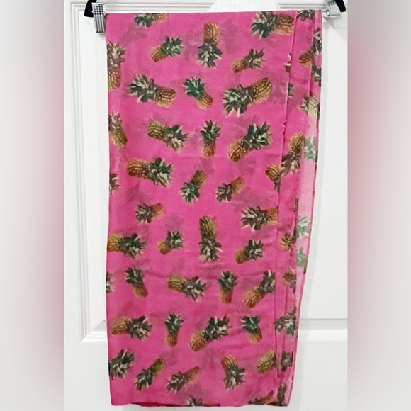Pink infinity Scarf Pineapple All Over Print - Picture 4 of 4